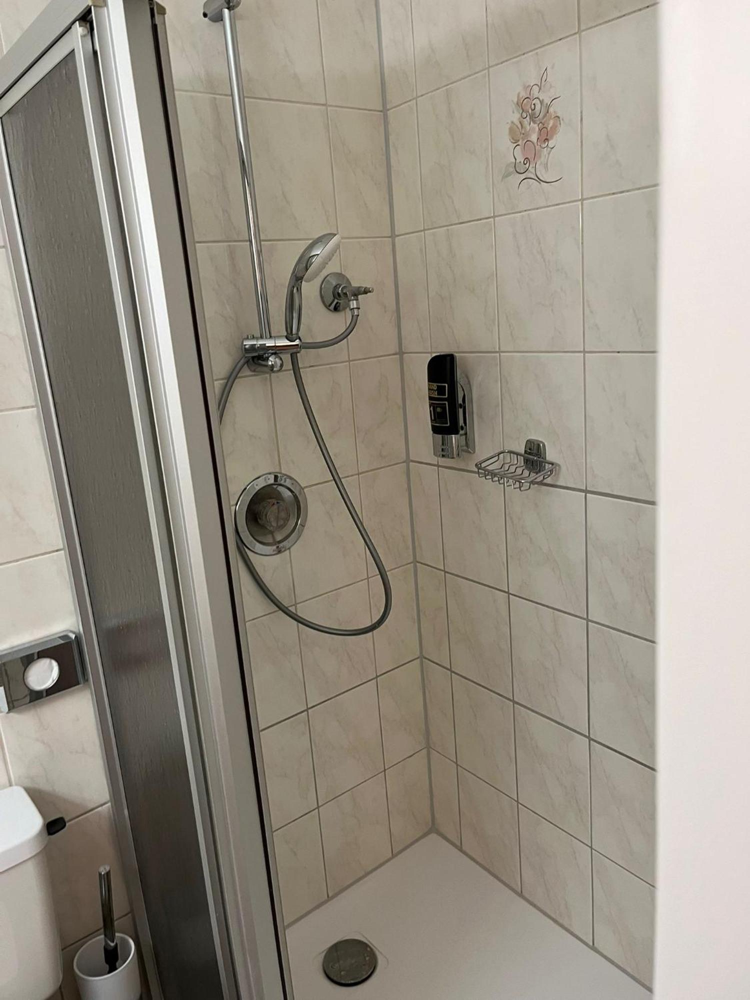City Hotel Post 22 Браунау ам Ин Екстериор снимка